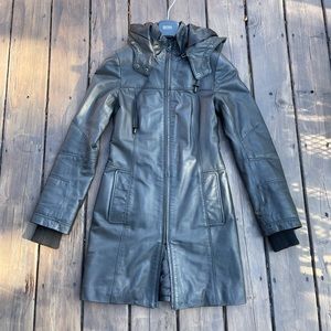 XS,2 Danier leather jacket